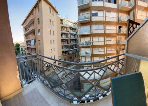 A balcony or terrace at Casa Luminaria