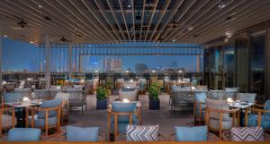 Restaurace v ubytování Hyatt Regency Phnom Penh