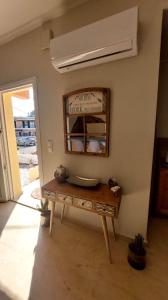 Gallery image of Alex Apartment in Perama