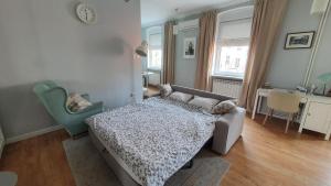 Postel nebo postele na pokoji v ubytování PAVISHA´S PLACE