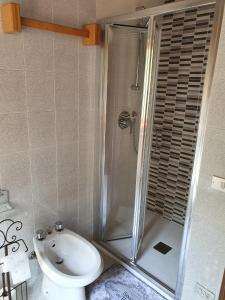 A bathroom at Casa Conny