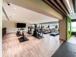 Fitness centrum a/nebo fitness zařízení v ubytování Luton Vacation Homes - Elite Residence Downtown, Dubai