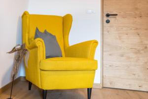 A seating area at Sparberhof Apt Floriani