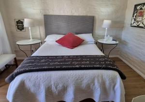 Postel nebo postele na pokoji v ubytování Rietjiesbos Self Catering