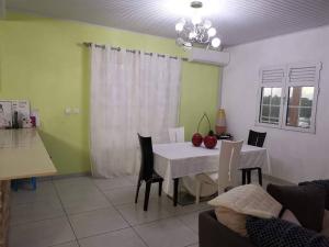 Billede fra billedgalleriet på Magnifique Villa avec Jacuzzi (spa) i La Trinité