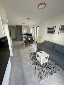 Posedenie v ubytovaní Baltica Heaven Apartmant 95F