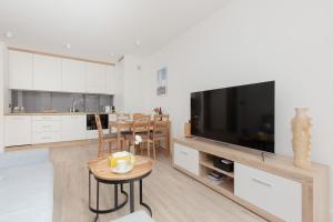 Kuchyňa alebo kuchynka v ubytovaní Apartment Awanport Gdynia Żeromskiego by Noclegi Renters