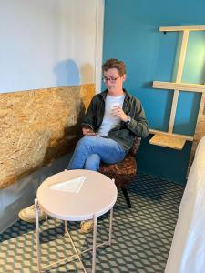 Posezení v ubytování Birgit Hôtel Le Havre Centre