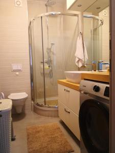 Kúpeľňa v ubytovaní Sweetime Apartment in Podstrana + 37 fotografií