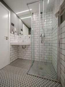 Bathroom sa Rener Hotel Los Campones