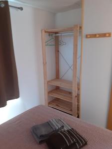 A bed or beds in a room at COUNTRY HOME