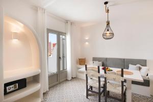 Gallery image of AVAL All Suite Hotel in Mesaria