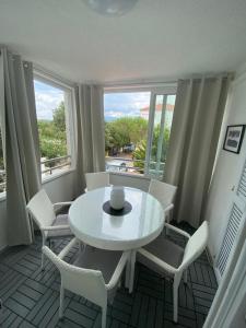 Posezení v ubytování Brunchi apartment Novalja