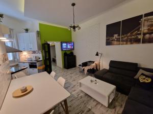 Central Point Budapest 1075 Budapest, 5 Károly körút Apartment 12A, Floor 1, Entrance C kép - 2