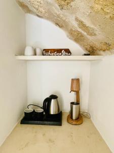 Coffee and tea making facilities at Vecchia Casa sterna