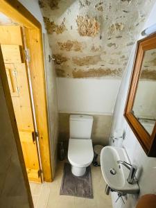 A bathroom at Vecchia Casa sterna