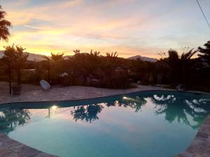 Zdjęcie z galerii obiektu SUNSET HOUSE w Maladze