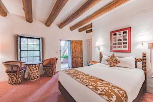 Gallery image of The Historic Taos Inn in Taos