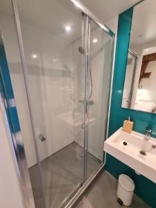 Kúpeľňa v ubytovaní Le Faubourg - Gîte et chambres d'hôte