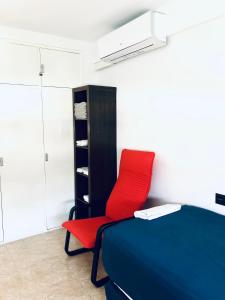 A bed or beds in a room at Apartamento Flamingo Puerto Marina - 150m Playa