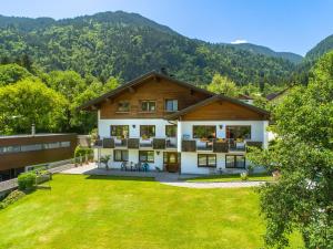 Nespecifikovaný výhled na hory nebo výhled na hory při pohledu z apartmánu