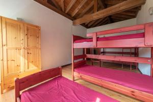 Postel nebo postele na pokoji v ubytování Rifugio Parpinasca