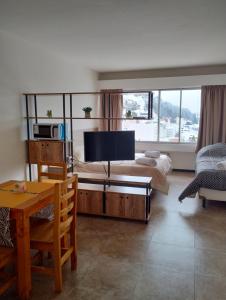 Μια τηλεόραση ή/και κέντρο ψυχαγωγίας στο Mountain Center