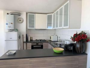 Fotografia z galérie ubytovania Grau d'Agde : Appartement 3 pièces en bord de mer - FR-1-423-256 v destinácii Le Grau-dʼAgde + 6 fotografií