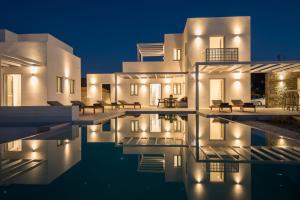 Foto da galeria de Blue Mare Villas em Naousa