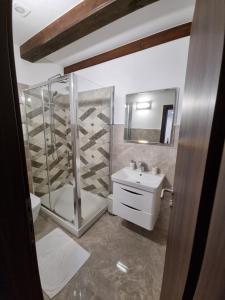 Gallery image of Apartments and Rooms Jerkovic in Korenica