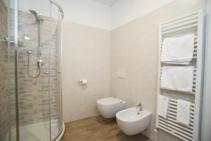 Koupelna v ubytování Hotel Astoria