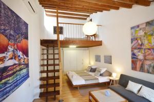 Posteľ alebo postele v izbe v ubytovaní Dala Apartment