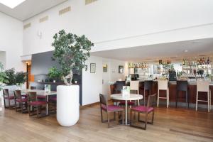 Nápoje v ubytování Holiday Inn Lille Ouest Englos by IHG