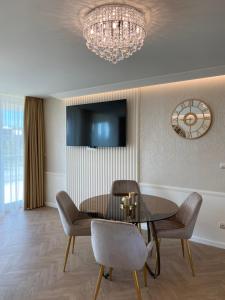 Gallery image of Gold Wave Apartments in Siófok