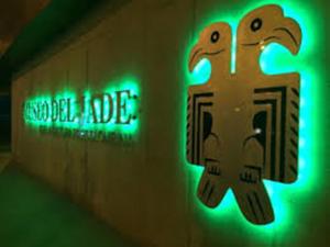 Ein Zertifikat, Auszeichnung, Logo oder anderes Dokument, das in der Unterkunft Hotel Quinta Avenida ausgestellt ist