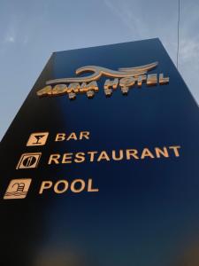 Certifikát, hodnocení, plakát nebo jiný dokument vystavený v ubytování Adria Hotel