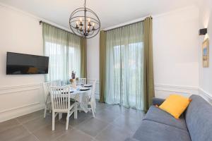 A television and/or entertainment centre at Appartamento Cloe