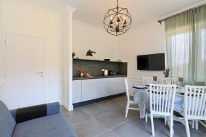 A television and/or entertainment centre at Appartamento Cloe