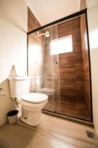 Ένα μπάνιο στο Casa de campo com piscina cascata artificial +17 φωτογραφίες