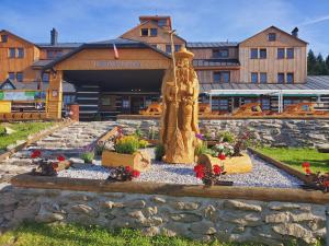 Vonkajšia záhrada v ubytovaní Horský hotel Kolínská bouda