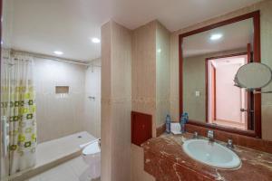 Vannituba majutusasutuses Hotel Dos Playas Faranda Cancún