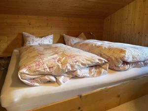 Posteľ alebo postele v izbe v ubytovaní Gruppenferienwohnung am Auweg