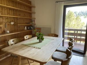 Fotografia z galérie ubytovania Gruppenferienwohnung am Auweg v destinácii Hirschegg