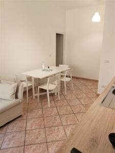 Posedenie v ubytovaní Bologna Apartment
