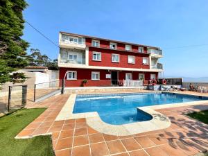 Galeriebild der Unterkunft Apartamentos Sinás Playa in Raxo