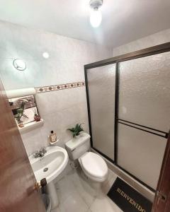 Kúpeľňa v ubytovaní Rodadero Confort Mar y Sol