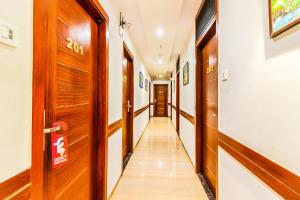 Fotografie z fotogalerie ubytování FabHotel Empire Suite - Nr Mumbai International Airport v Bombaji