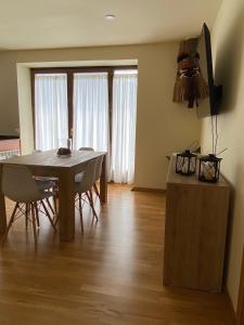 Fotografie z fotogalerie ubytování D01 CABIROL DURRO by IMMOVALL v destinaci Durro
