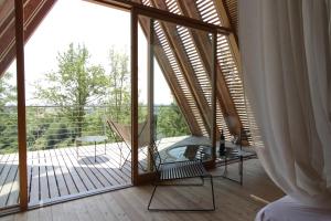 Balkón nebo terasa v ubytování LILELO - Little Leisure Lodge + 15 fotografií