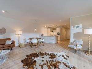 Kuchyň nebo kuchyňský kout v ubytování Apartment Hideaway - Stylisch, ruhig, Topausstattung, Infrarotsauna, Dachterrasse + 10 fotografií